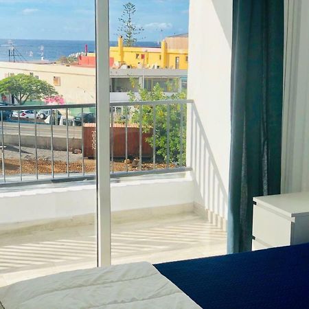 아로나 Sea View Coronel Modern & Sunny 아파트 외부 사진