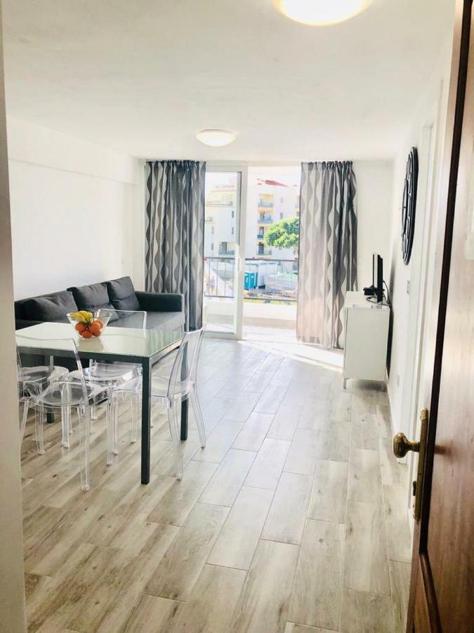 아로나 Sea View Coronel Modern & Sunny 아파트 외부 사진