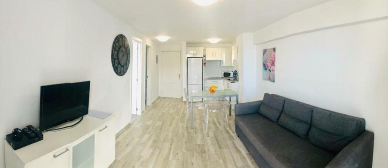아로나 Sea View Coronel Modern & Sunny 아파트 외부 사진